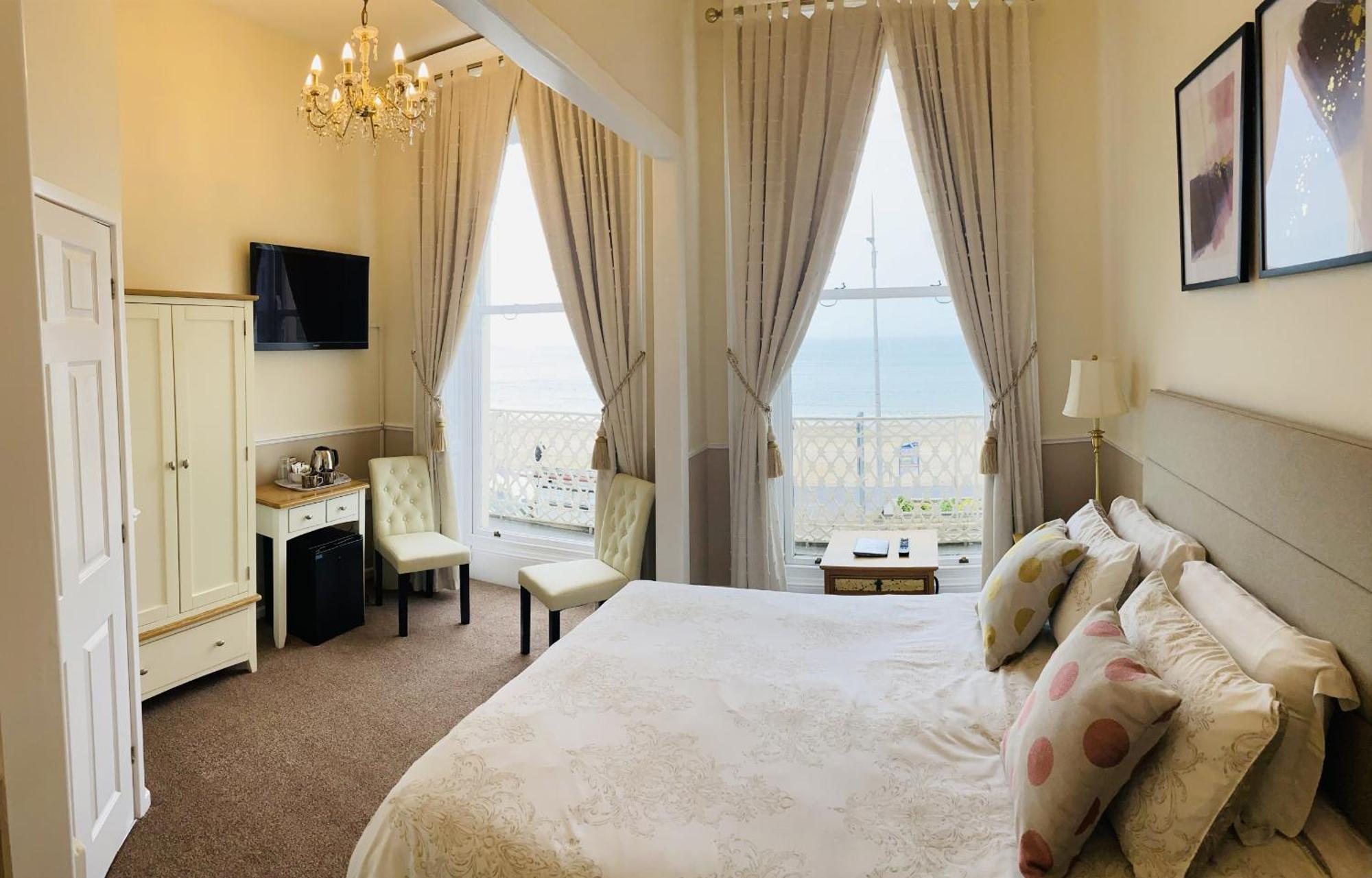 The Angove - Adults Only Hotel Weymouth Room photo